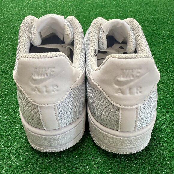 Nike Air Force 1 Flyknit 2 White Pure Platinum Mens AV3042-100 VNDS Sz 8.5 main image 7